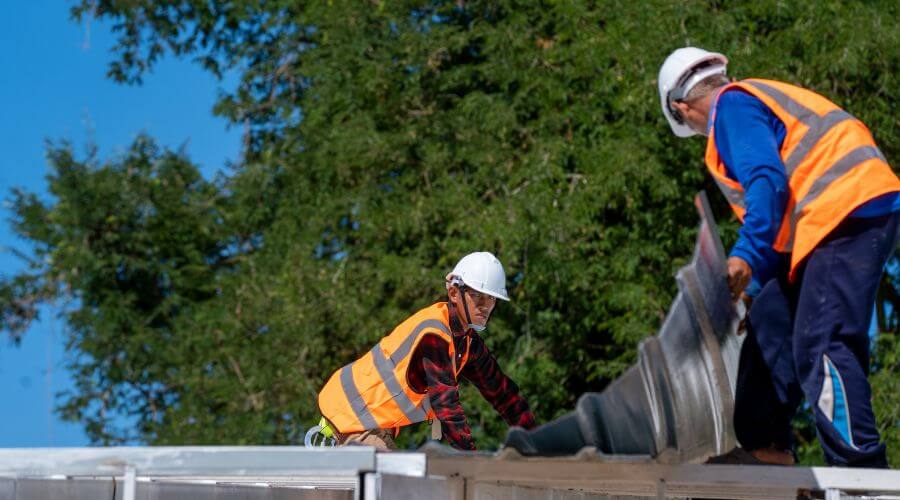 Professional Flat Roofing Installation in Vanderwagen, NM